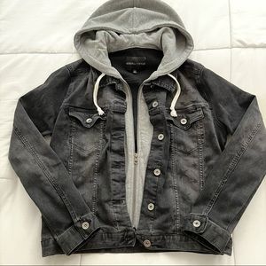 Kendall & Kylie denim jacket w/ sweater